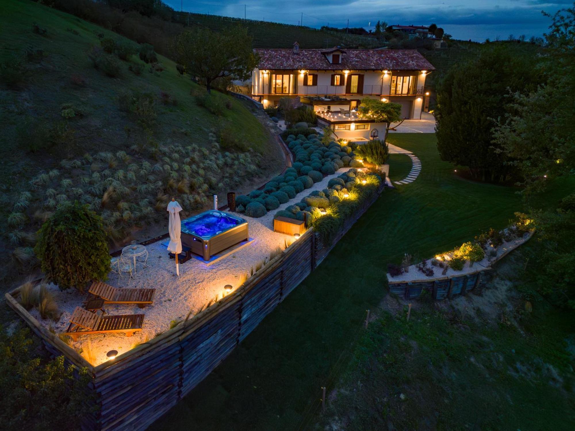 Вилла Cascina Portinale 8 Альба Экстерьер фото